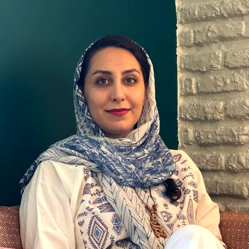 سپیده صادقی